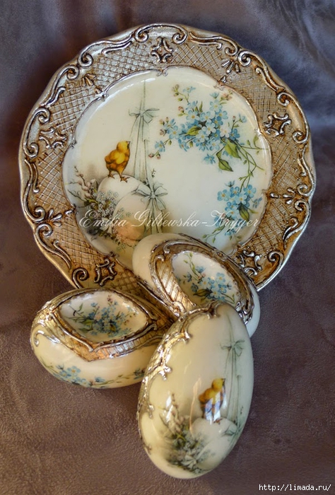 Lenyűgöző húsvéti porcelán hatású tál és tojás készítése dekupázs technikával25