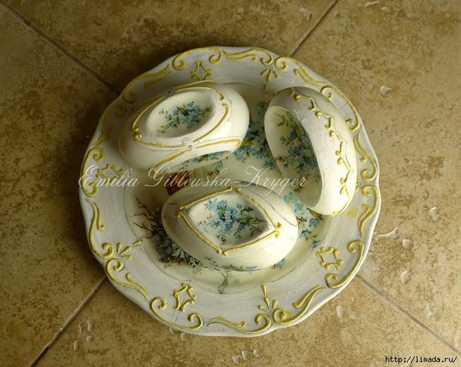Lenyűgöző húsvéti porcelán hatású tál és tojás készítése dekupázs technikával9