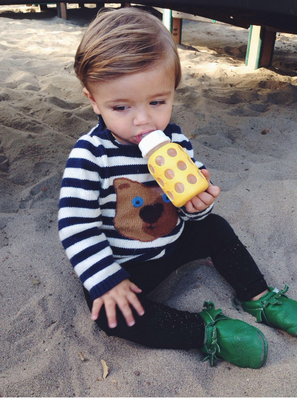 4. A klasszikus oldalt elválasztott haj